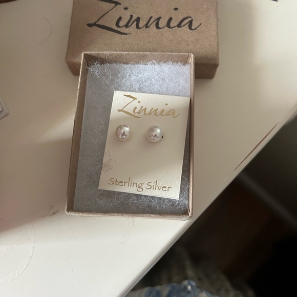 Sterling Silver Pearl Earrings - Picture 1 of 1